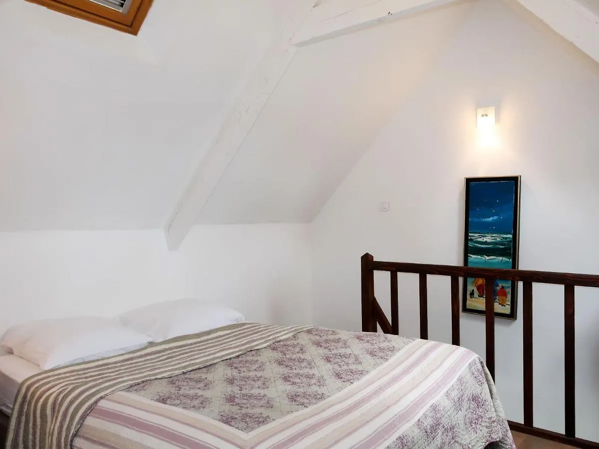 Holiday Home Turlurette - Esm100 Étables